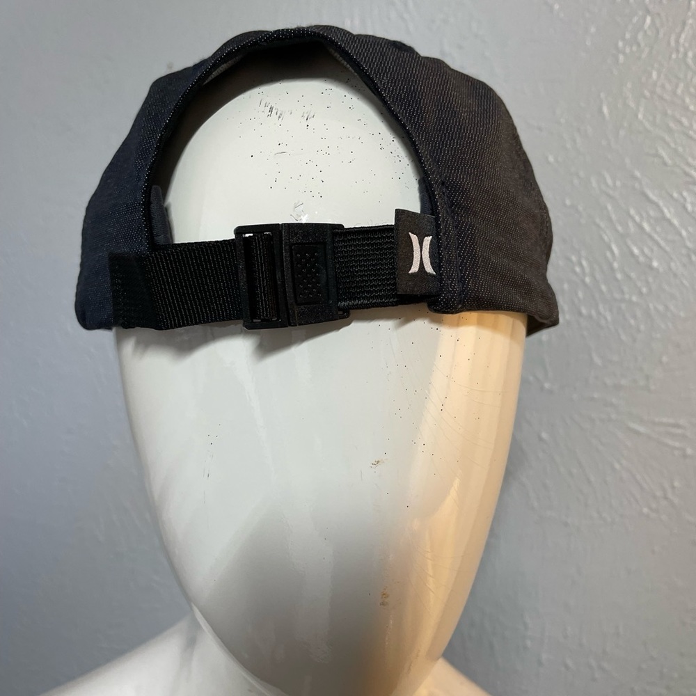 Hurley Cap - Picture 3 of 10